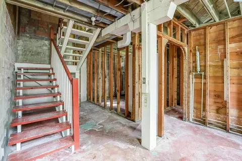975 NE B St, Pullman, WA 99163 photo 4