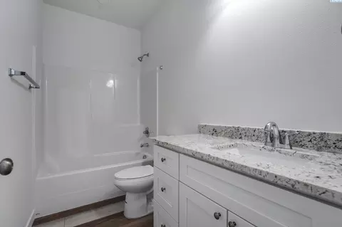 3223 E Helena, Pasco, WA 99301 photo 18