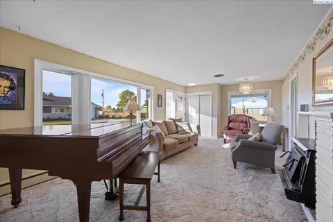 440 E Ash St, Connell, WA 99326 photo 11