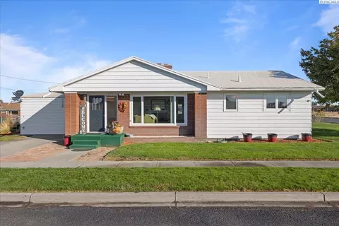 440 E Ash St, Connell, WA 99326 photo 1