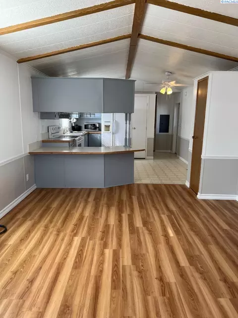 1165 S Grande Ave #9, Pullman, WA 99163 photo 9