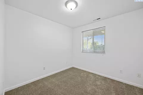 4614 Cholla Ct, Pasco, WA 99301 photo 11