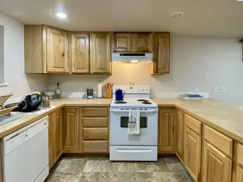 810 NW Charlotte, Pullman, WA 99163 photo 16