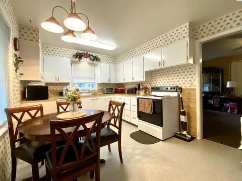 344 NW Harrison St, Pullman, WA 99163 photo 2