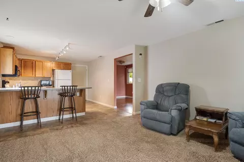 6603 Ebbets Dr, Pasco, WA 99301 photo 9