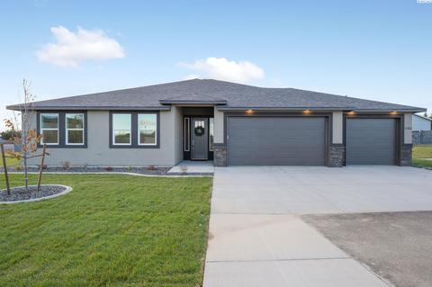 8304 Roberts Dr, Pasco, WA 99301 photo 1