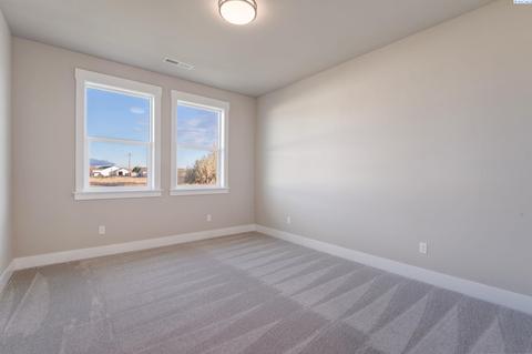 8304 Roberts Dr, Pasco, WA 99301 photo 26