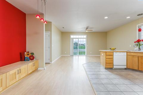 6216 Comiskey Dr, Pasco, WA 99301 photo 15