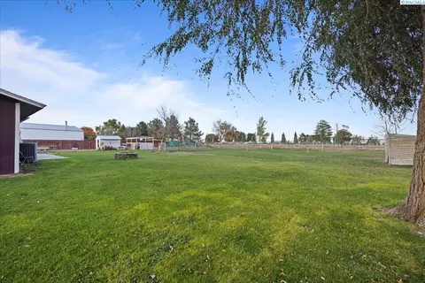 119 Westbourne Lp, Burbank, WA 99323 photo 16