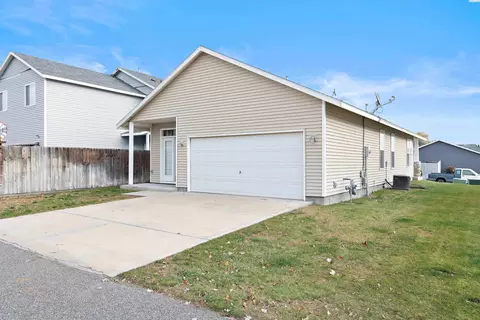 4704 Belgian Ln, Pasco, WA 99301 photo 21