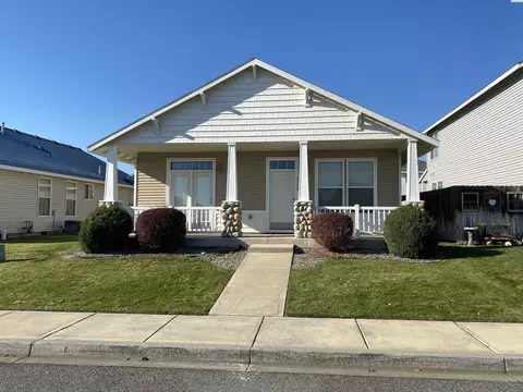 4704 Belgian Ln, Pasco, WA 99301 photo 2