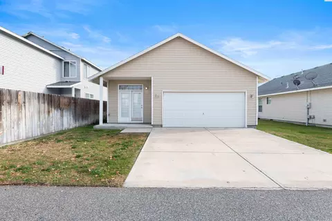 4704 Belgian Ln, Pasco, WA 99301 photo 23