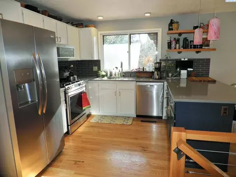 915 SE Robin Pl, Pullman, WA 99163 photo 11