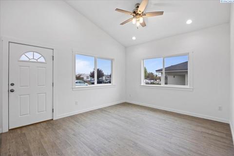 808 S 5th Ave, Pasco, WA 99301 photo 6
