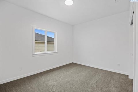 808 S 5th Ave, Pasco, WA 99301 photo 24