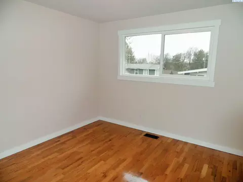 304 NW True, Pullman, WA 99163 photo 19