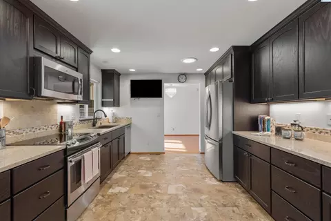 9004 Pooler, Pasco, WA 99301 photo 11
