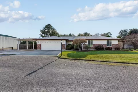 9004 Pooler, Pasco, WA 99301 photo 4