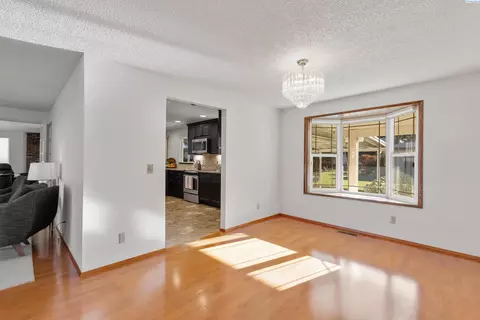 9004 Pooler, Pasco, WA 99301 photo 13