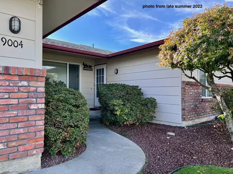9004 Pooler, Pasco, WA 99301 photo 1