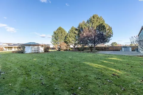 9004 Pooler, Pasco, WA 99301 photo 39