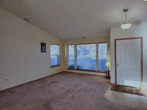 122 Henley Dr, Pasco, WA 99301 photo 3