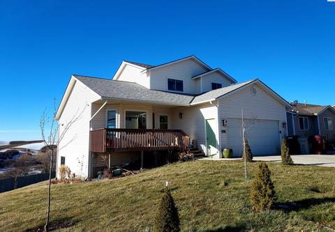 1905 NW Bella Vista Dr, Pullman, WA 99163 photo 1