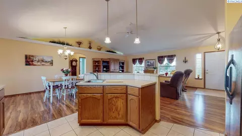 6709 Silvercrest Ct, Pasco, WA 99301 photo 10
