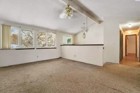 6013 W Melville Rd, Pasco, WA 99301 photo 5