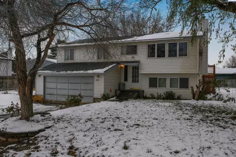 6013 W Melville Rd, Pasco, WA 99301 photo 1