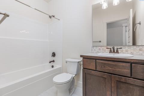3202 E Helena St, Pasco, WA 99301 photo 17