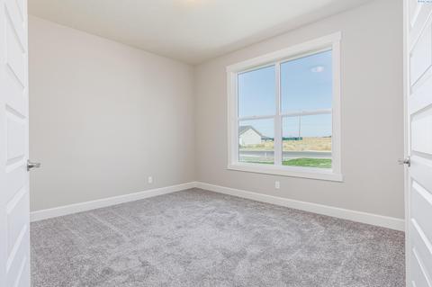 3202 E Helena St, Pasco, WA 99301 photo 8