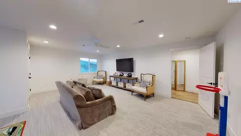820 SW Panorama Dr, Pullman, WA 99163 photo 27