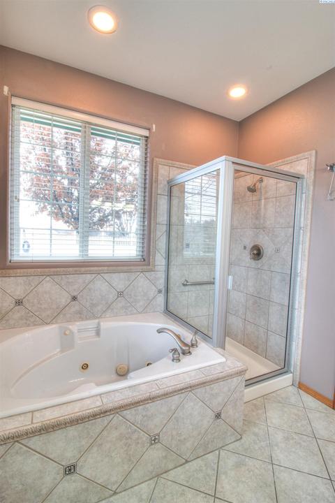 12 Marigold Loop, Pasco, WA 99301 photo 8