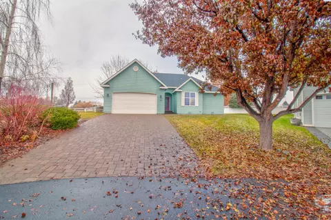 12 Marigold Loop, Pasco, WA 99301 photo 1