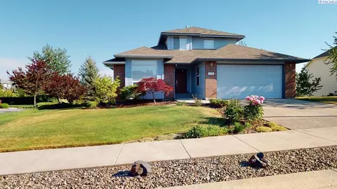 975 SW Meyer Dr, Pullman, WA 99163 photo 1