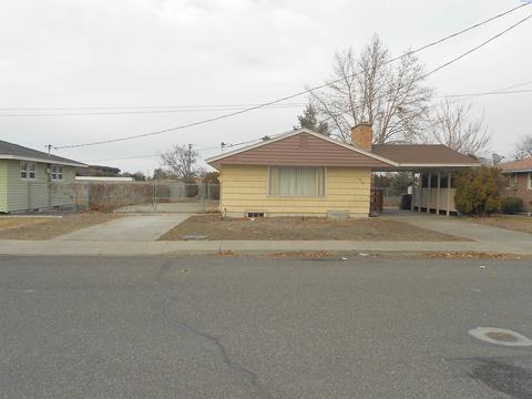 1819 W Jay St, Pasco, WA 99301 photo 1
