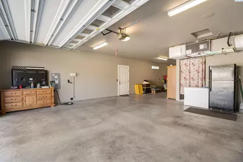 4610 Bermuda Dunes Dr, Pasco, WA 99301 photo 8