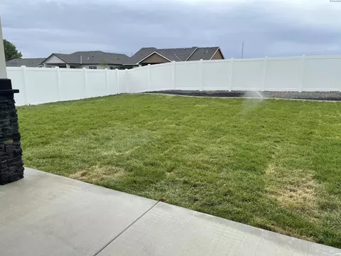 828 N Beech Ave, Pasco, WA 99301 photo 26
