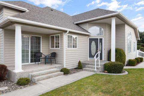 216 Willow Ct, Pasco, WA 99301 photo 2