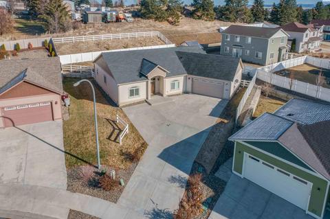 1230 SW Hannah St, Pullman, WA 99163 photo 2