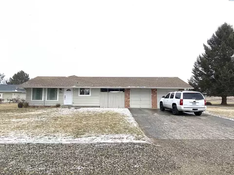 5421 W Richardson, Pasco, WA 99301 photo 3