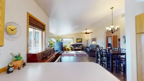 2315 NW Turner, Pullman, WA 99163 photo 13