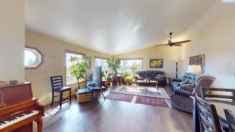 2315 NW Turner, Pullman, WA 99163 photo 4