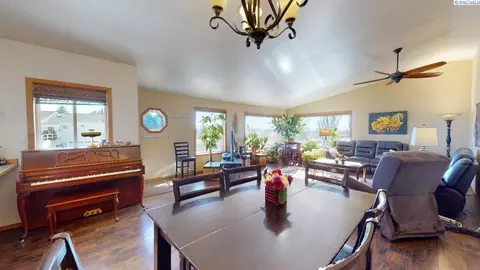 2315 NW Turner, Pullman, WA 99163 photo 5