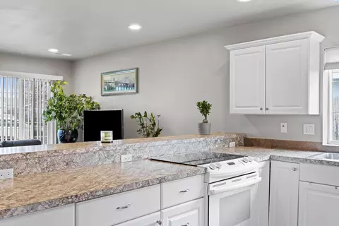1744 N 14th Ave, Pasco, WA 99301 photo 14