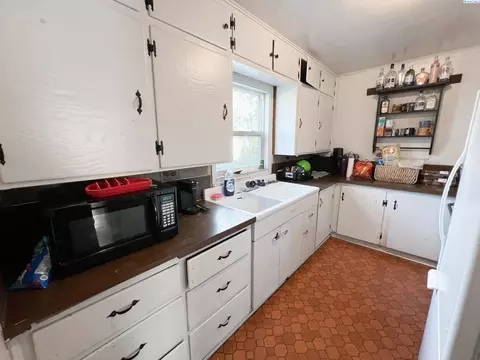 1150 NE Lake St, Pullman, WA 99163 photo 3