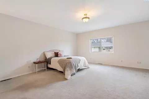 9013 Pooler St, Pasco, WA 99301 photo 17