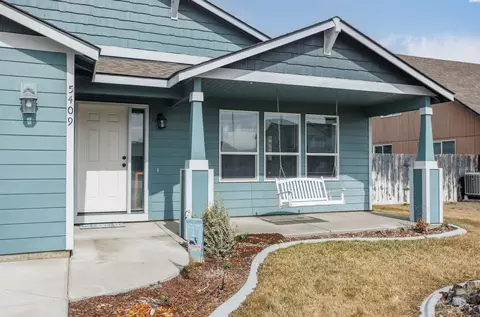 5409 Johnson Dr, Pasco, WA 99301 photo 2