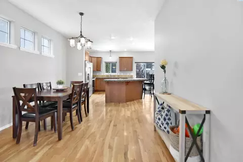 1275 SW Big Sky Ct, Pullman, WA 99163 photo 4